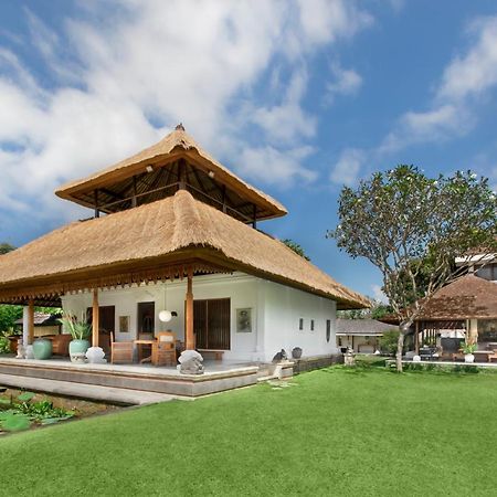 Villa Wantilan Putih Sanur Exterior foto